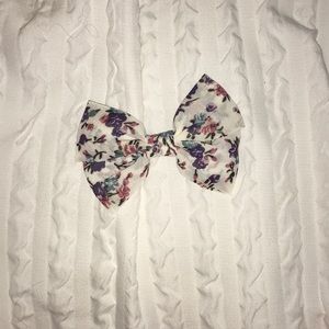 Floral Hairbow